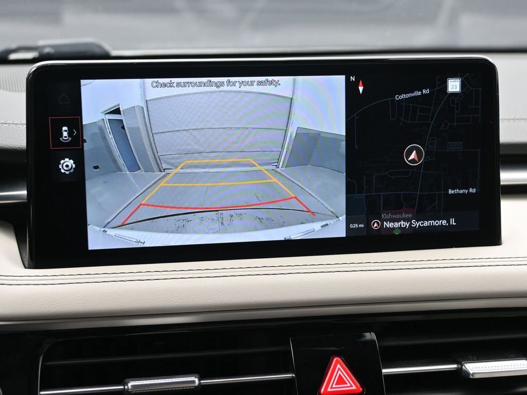 Used 2024 Genesis G70 2.5T image 17