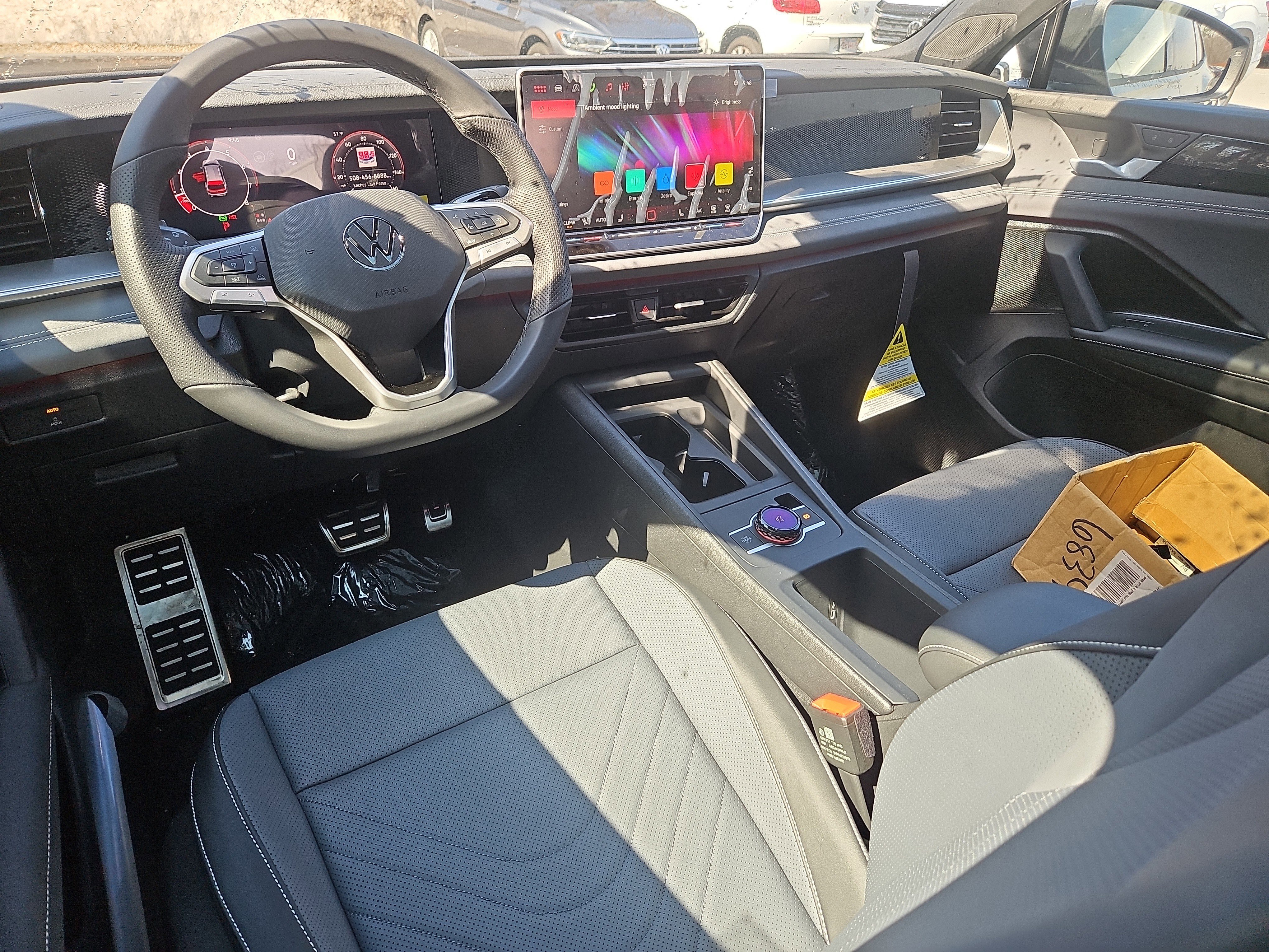 New 2026 Volkswagen Tiguan SE R-Line image 5