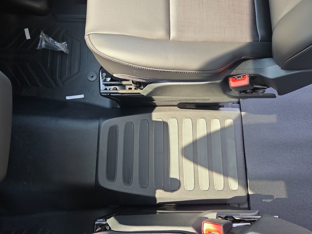 New 2025 Ford Transit 250 148 Medium Roof image 26