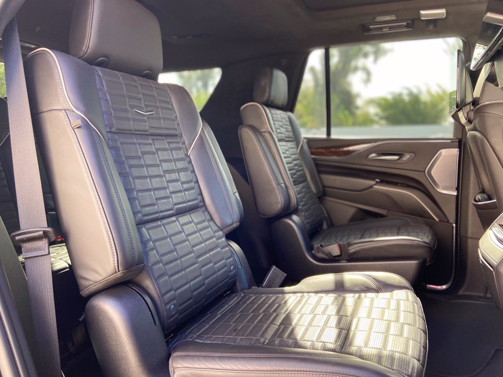 Used 2023 Cadillac Escalade Sport Platinum w/ LPO, ONYX Package AWD/4WD image 25