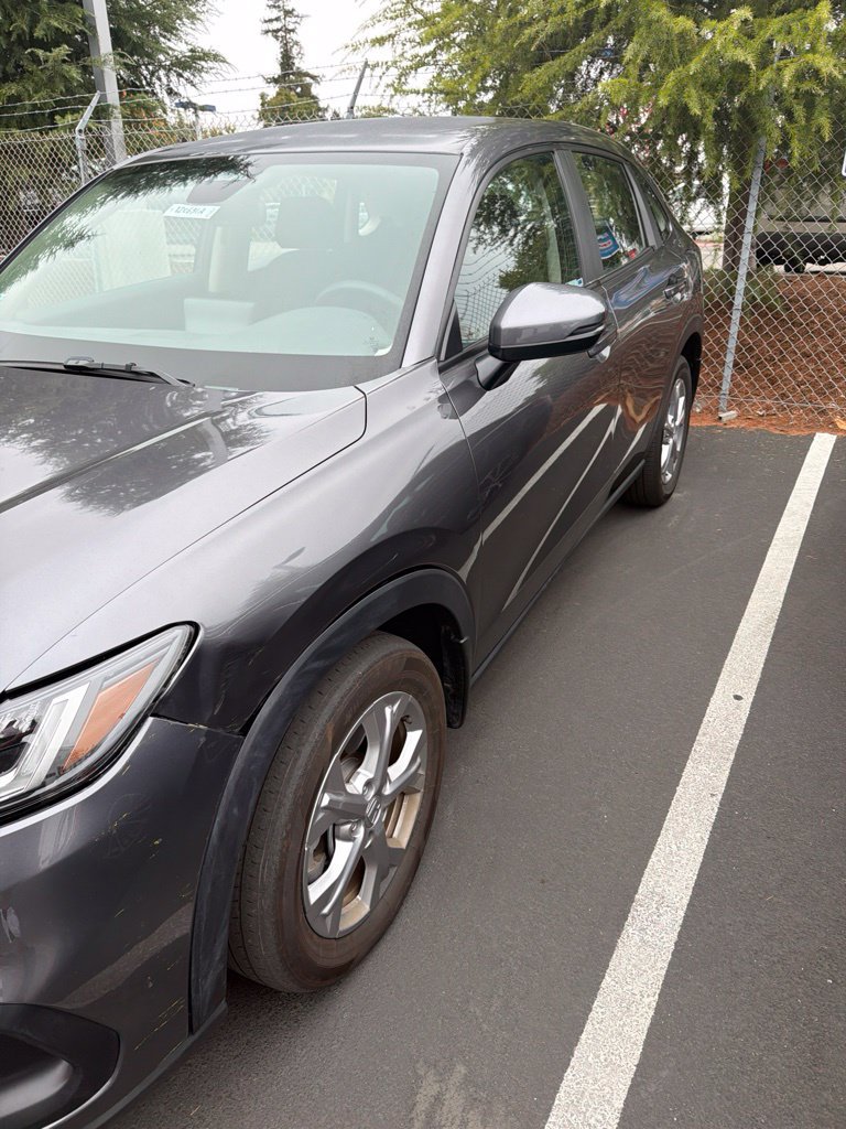 Certified 2024 Honda HR-V LX image 2