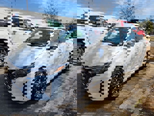 Used 2024 Nissan Sentra SV image 6