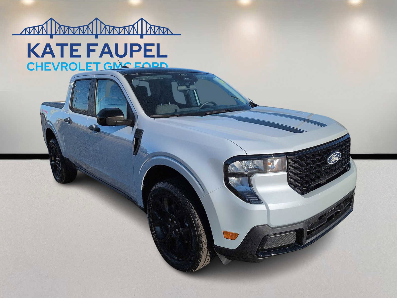 New 2026 Ford Maverick XLT w/ Black Appearance Package AWD/4WD image 1
