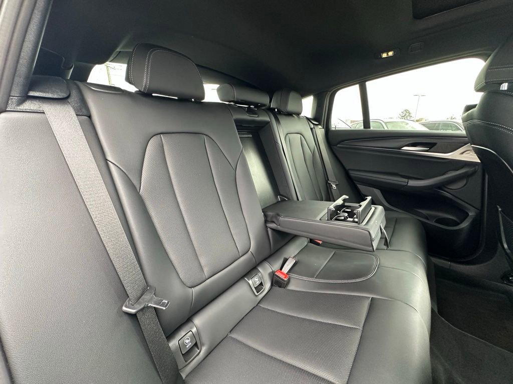 Certified 2025 BMW X4 xDrive30i w/ M Sport Package image 25