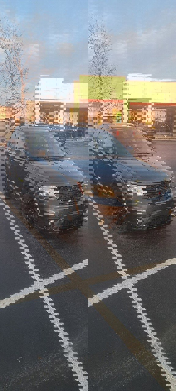 Used 2019 Dodge Journey SE w/ Premium Group image 5