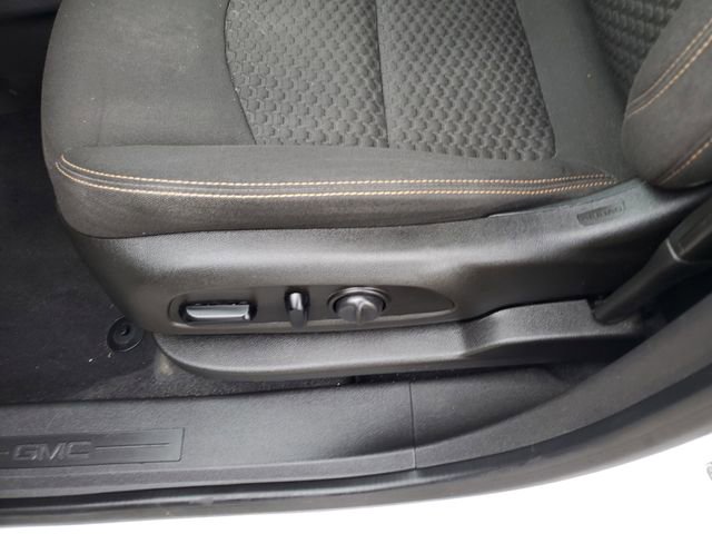 Used 2021 GMC Terrain SLE w/ Driver Convenience Package FWD image 17
