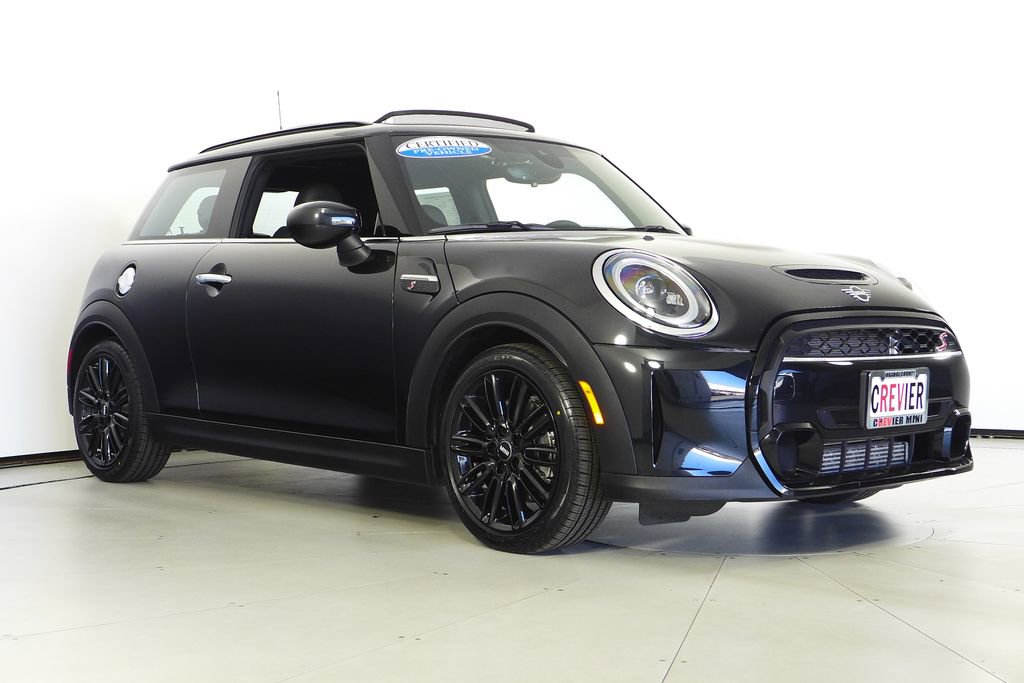 Certified 2023 MINI Cooper S image 4