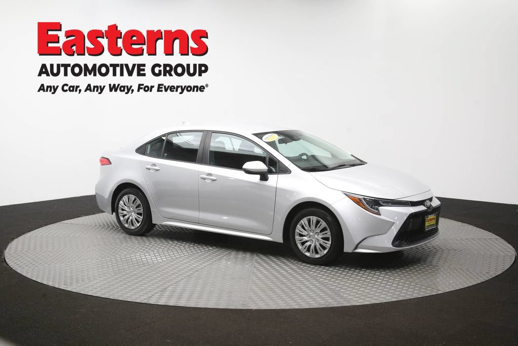 Used 2022 Toyota Corolla LE FWD image 47