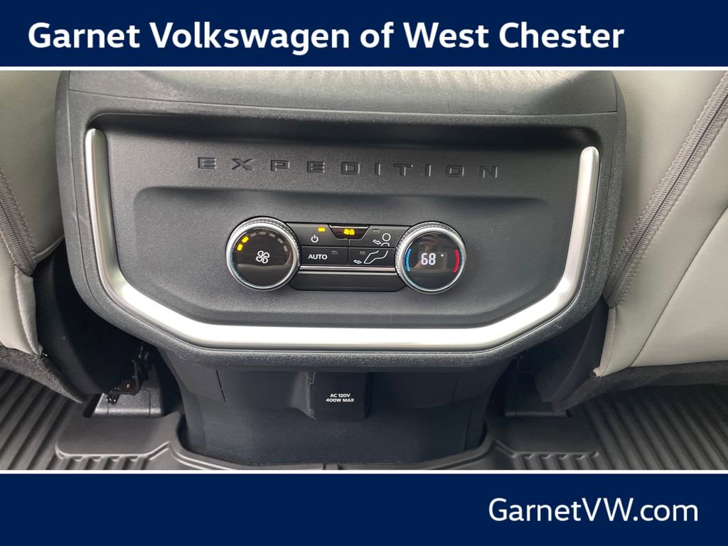 Used 2025 Ford Expedition Max Active AWD/4WD image 42