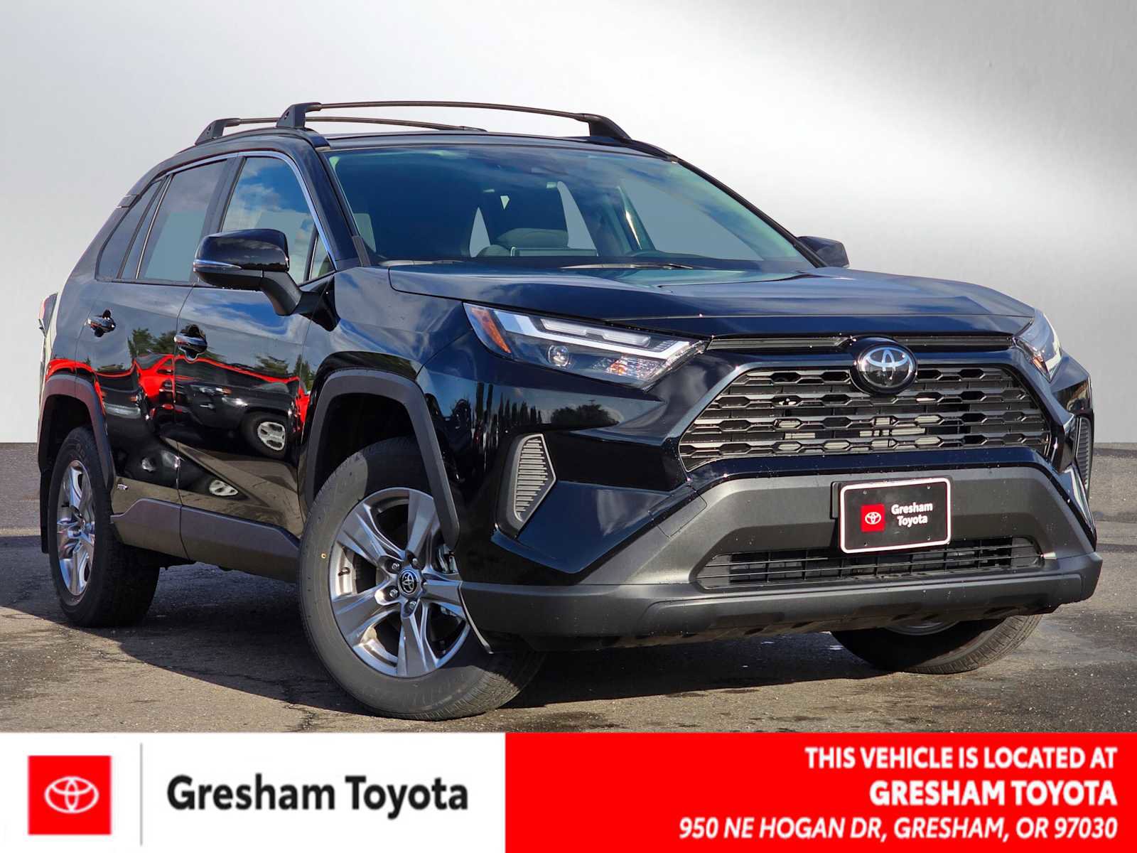 Certified 2025 Toyota RAV4 XLE image 1