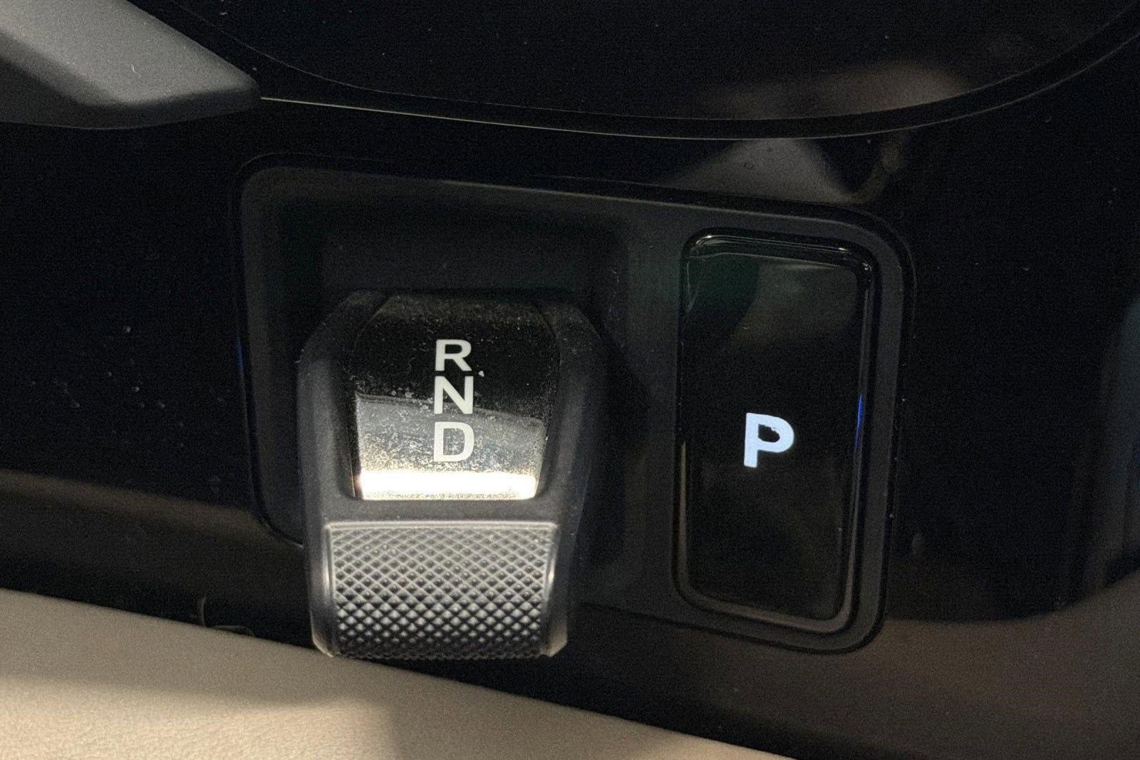 Used 2021 Porsche Taycan 4S image 28