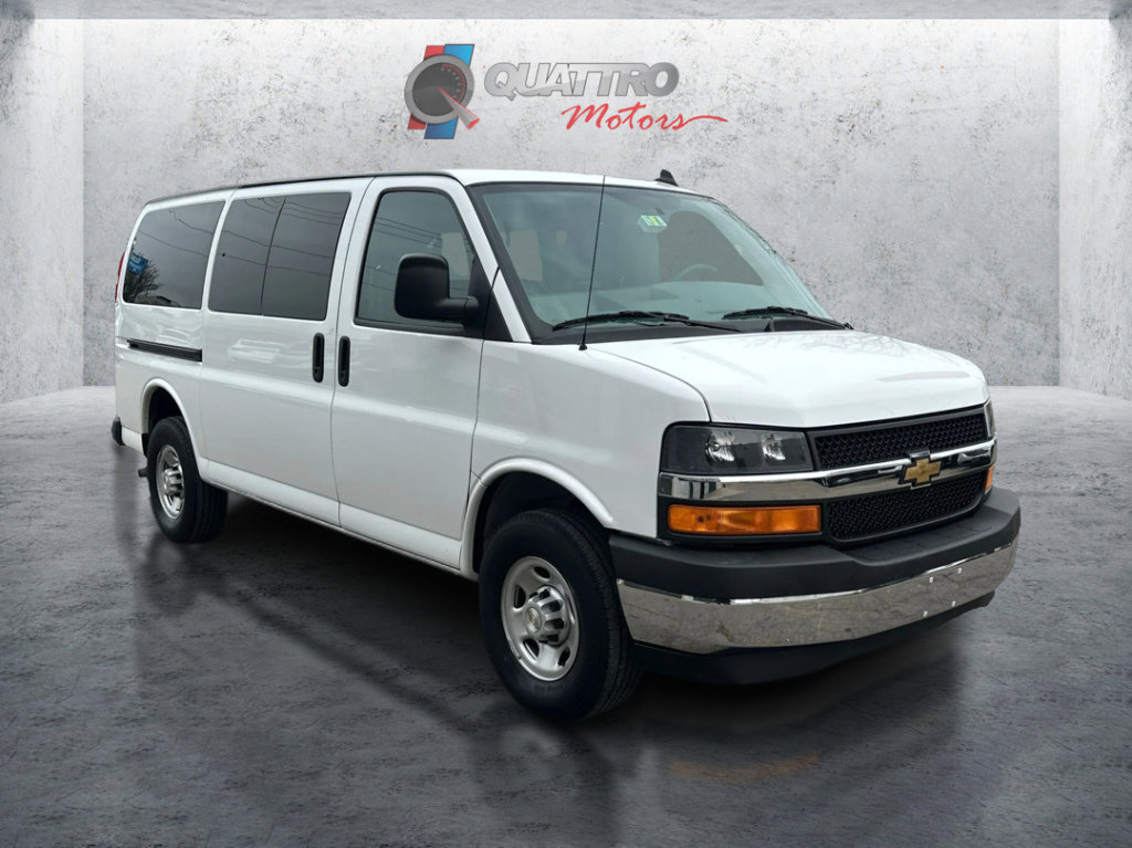 Used 2023 Chevrolet Express 3500 LS image 8
