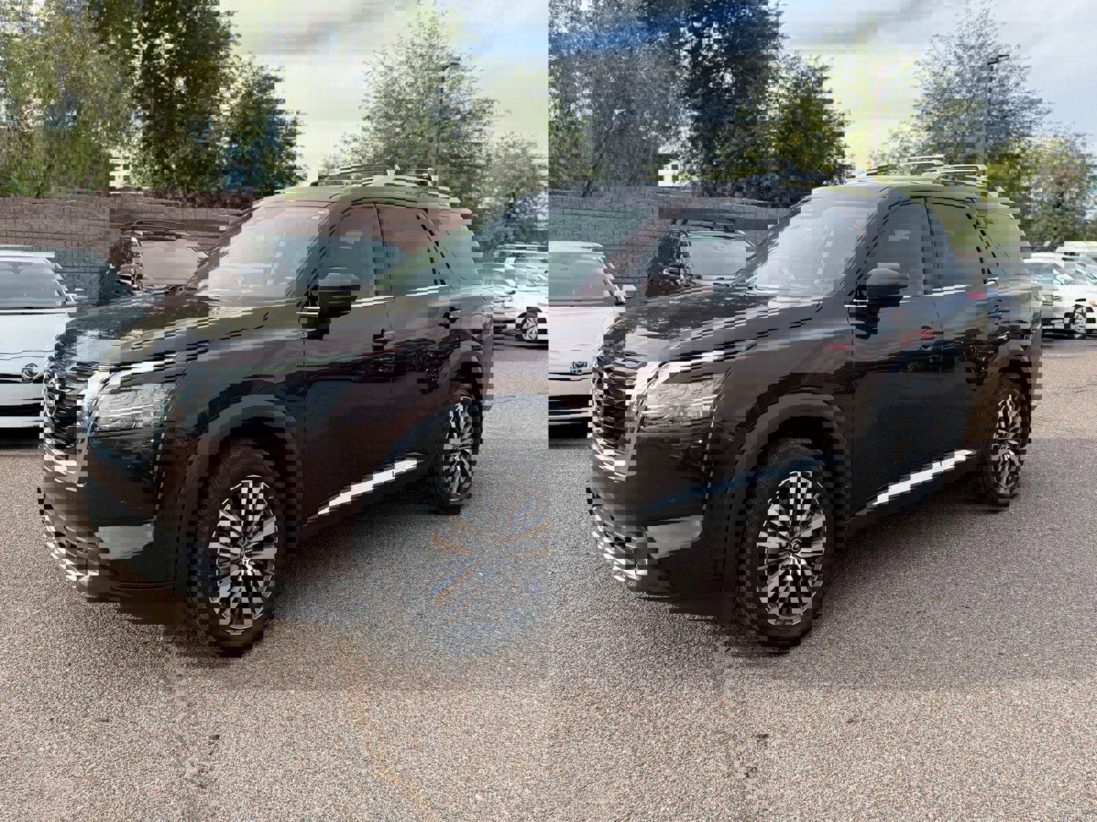 Used 2022 Nissan Pathfinder Platinum w/ Cargo Package