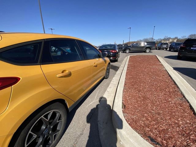 Used 2012 Ford Focus SE image 10