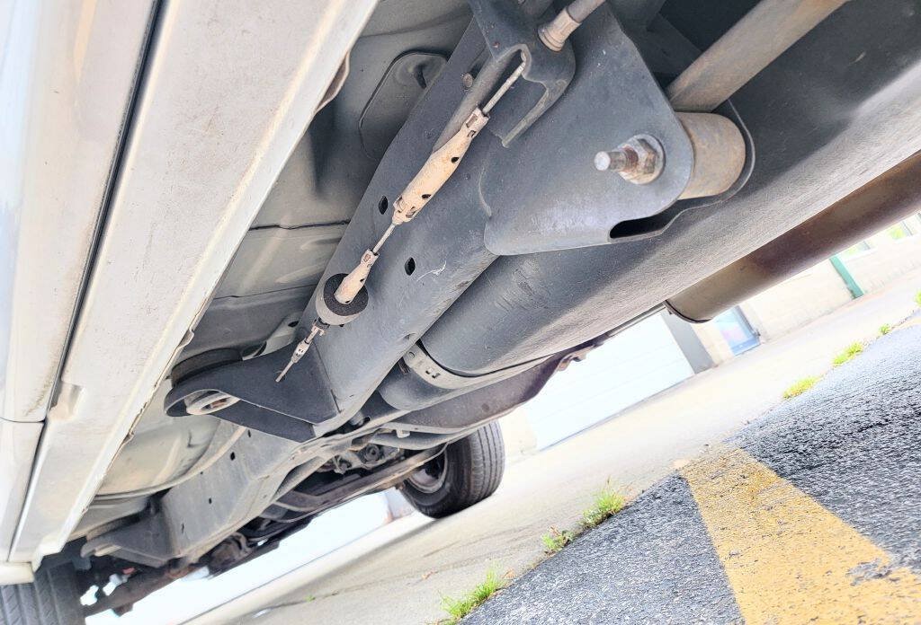 Used 1999 Dodge Durango 4WD image 3