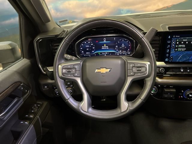 Used 2025 Chevrolet Silverado 2500 LT w/ Convenience Package image 71