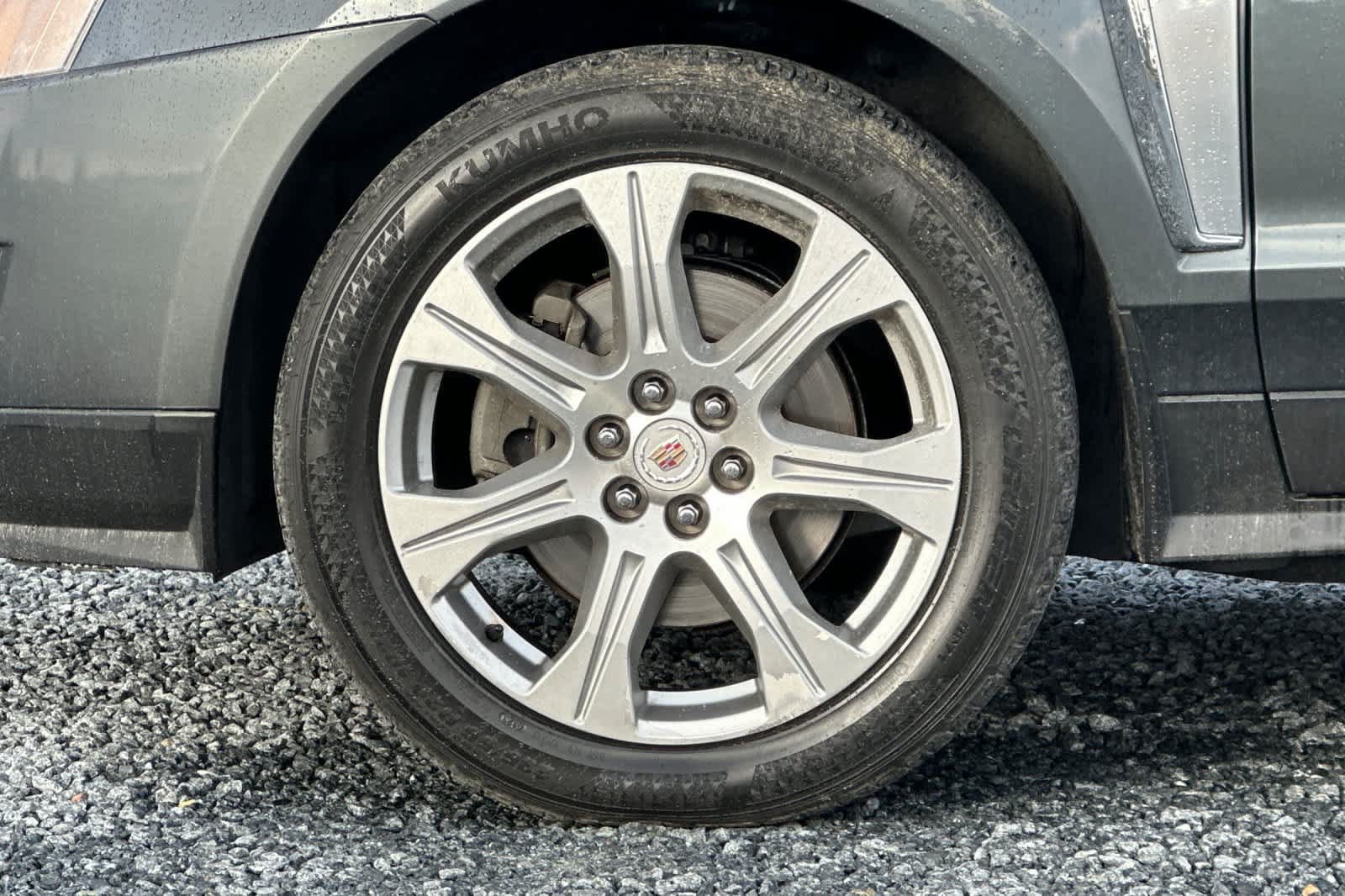 Used 2013 Cadillac SRX Performance FWD image 36