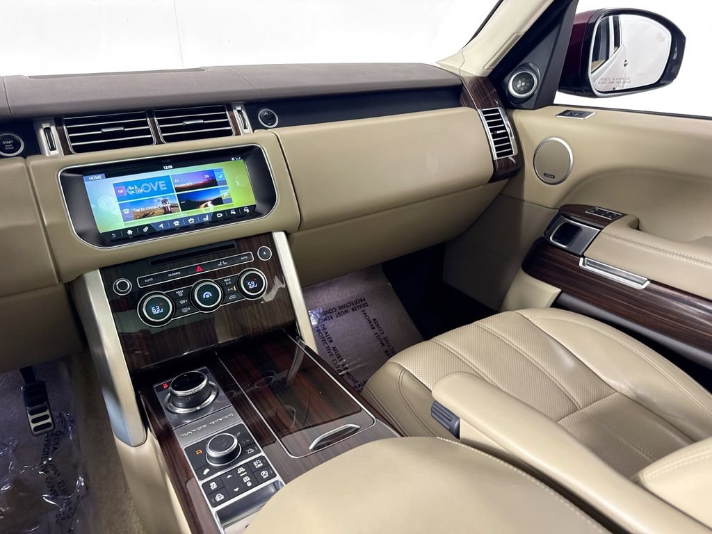 Used 2017 Land Rover Range Rover Supercharged AWD/4WD image 30