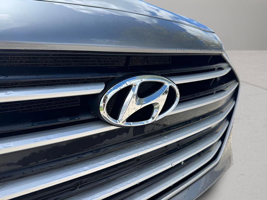 Used 2018 Hyundai Elantra SEL image 11