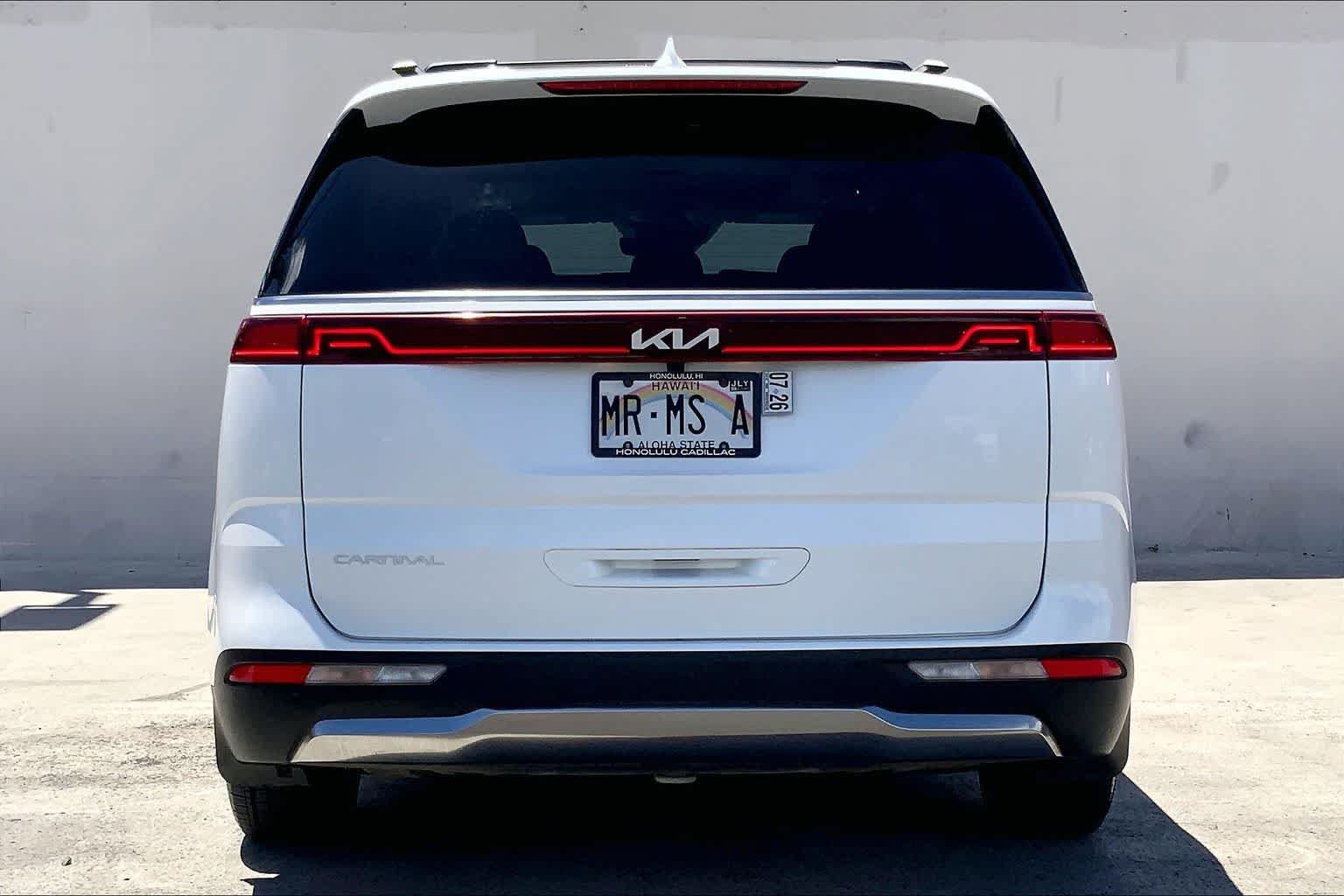 Used 2024 Kia Carnival SX Prestige FWD image 5