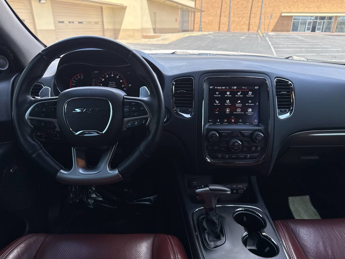 Used 2018 Dodge Durango SRT w/ Technology Group AWD/4WD image 18