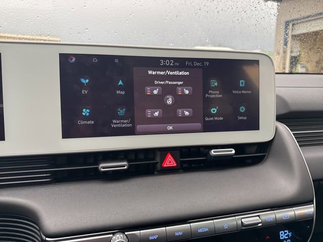 Used 2024 Hyundai Ioniq 5 Limited image 26