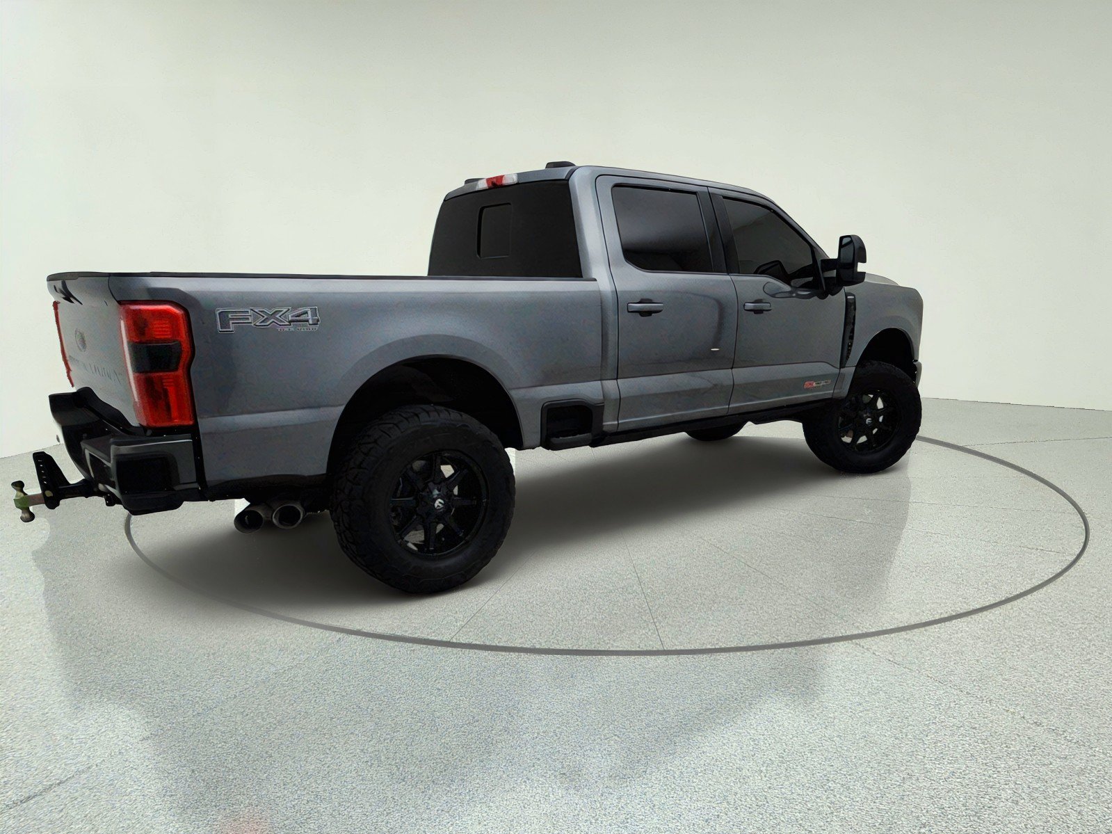 Used 2024 Ford F250 Lariat w/ Black Appearance Package AWD/4WD image 8
