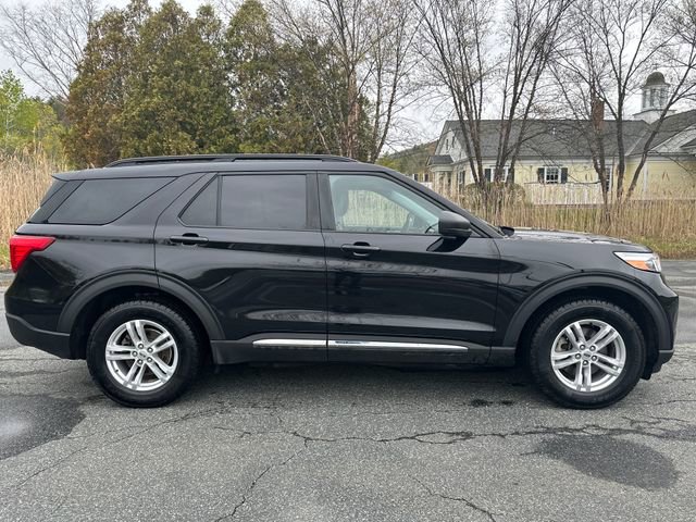 Used 2022 Ford Explorer XLT w/ Equipment Group 202A AWD/4WD image 6
