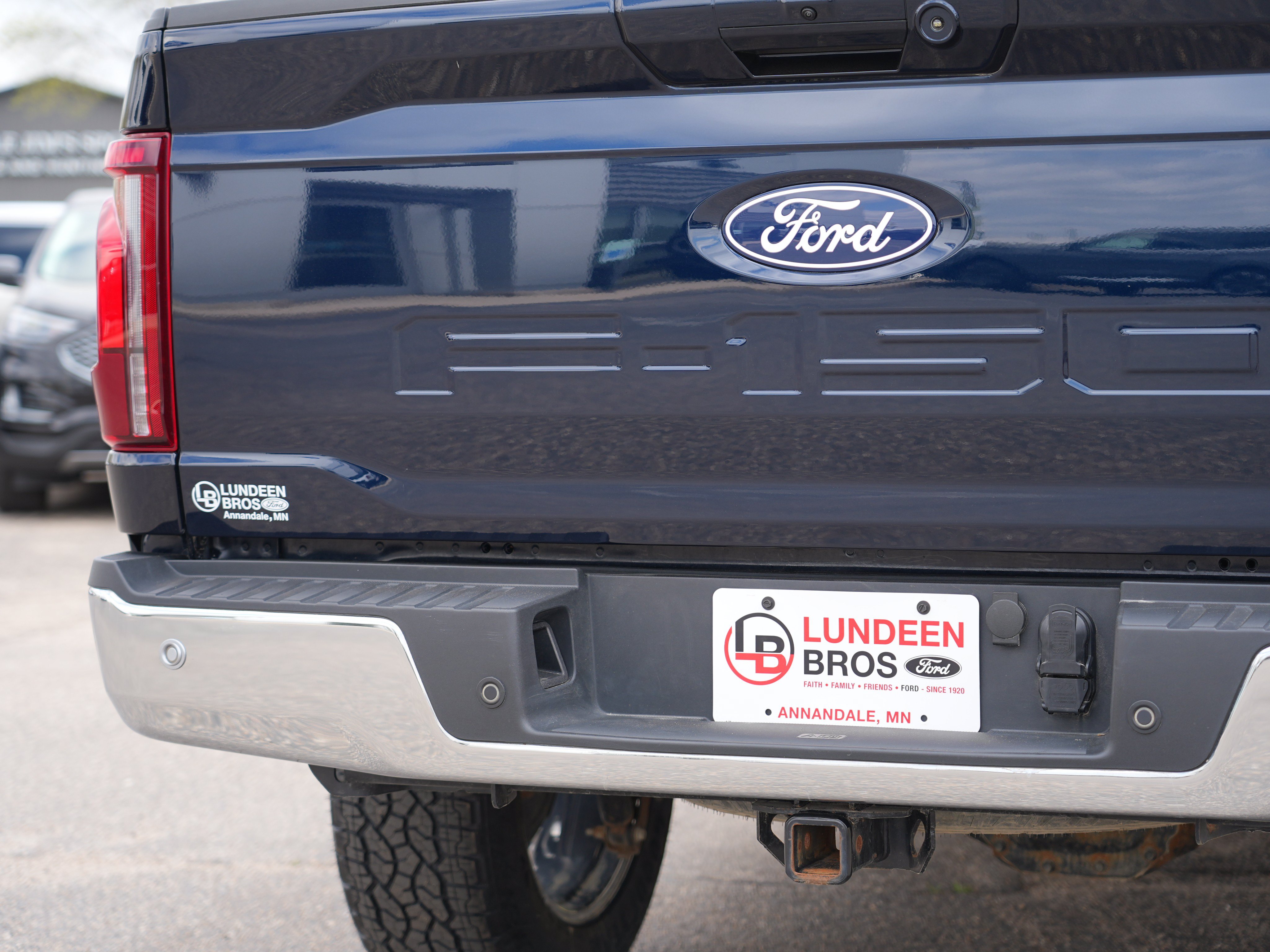 Used 2025 Ford F150 Lariat w/ Equipment Group 502A High AWD/4WD image 12