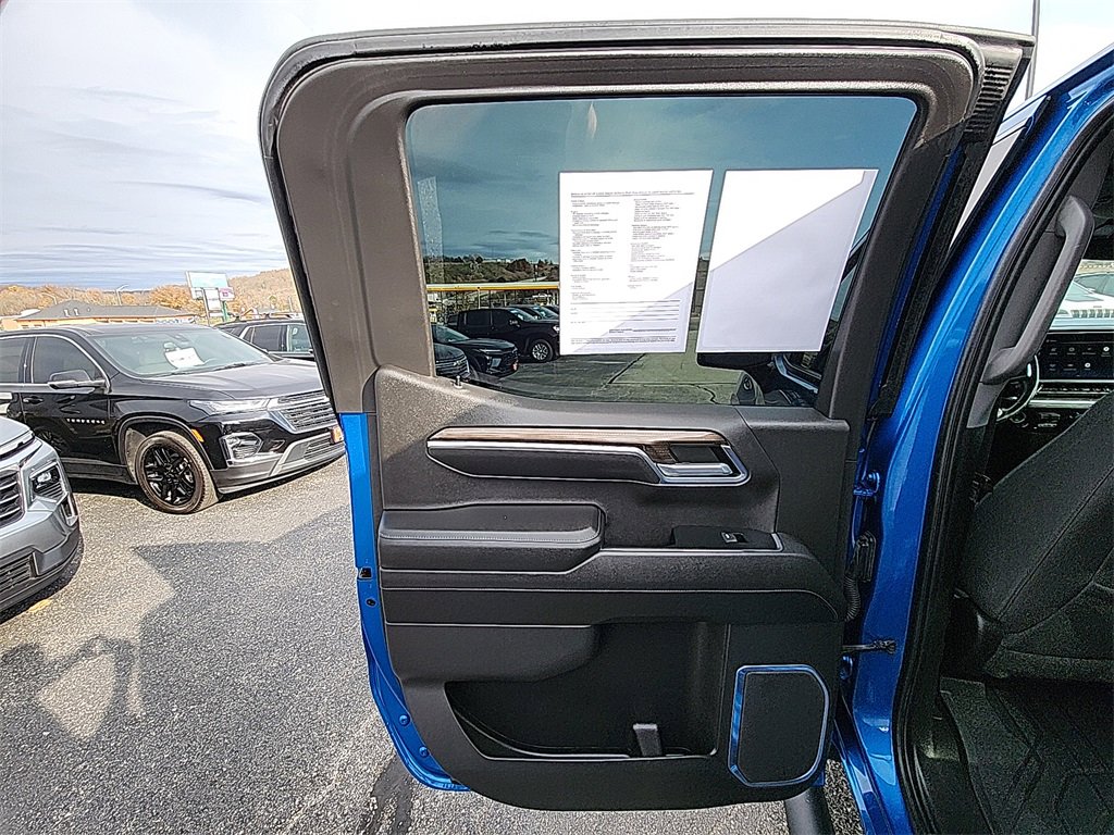 Used 2022 Chevrolet Silverado 1500 RST w/ Z71 Off-Road Package image 27