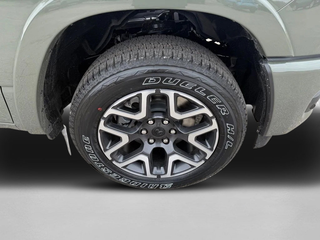 New 2026 RAM 1500 Laramie w/ Sport Appearance Package AWD/4WD image 37