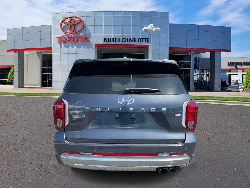 Used 2024 Hyundai Palisade Calligraphy AWD/4WD image 7