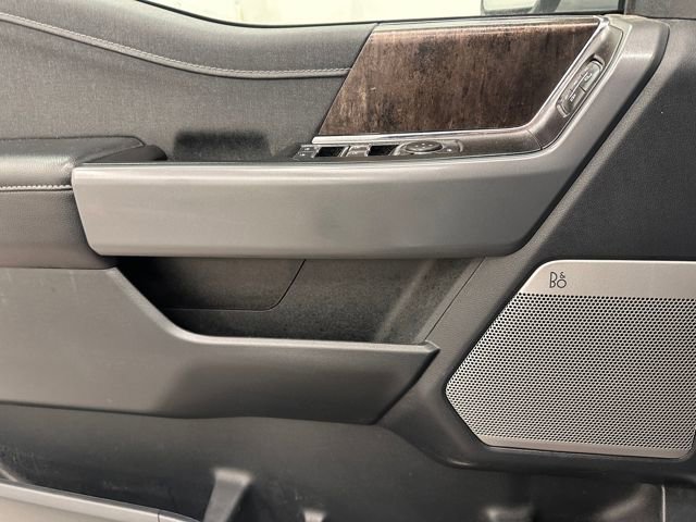 Certified 2022 Ford F150 Lariat w/ Equipment Group 502A High image 27