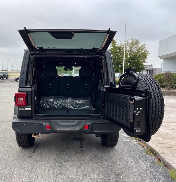 New 2026 Jeep Wrangler Unlimited Sport AWD/4WD image 23
