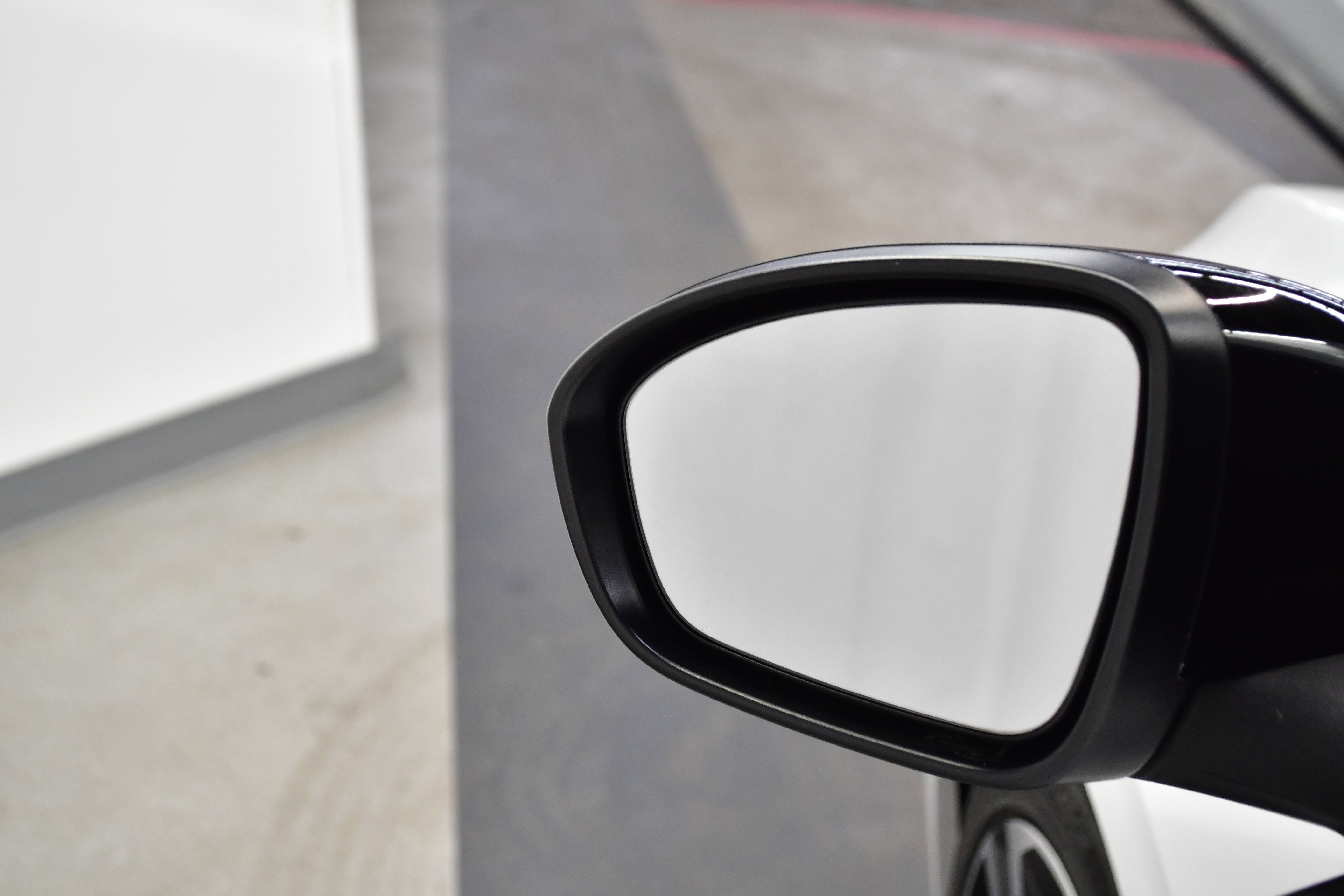 Used 2022 Nissan Sentra SR w/ Trunk Package image 24