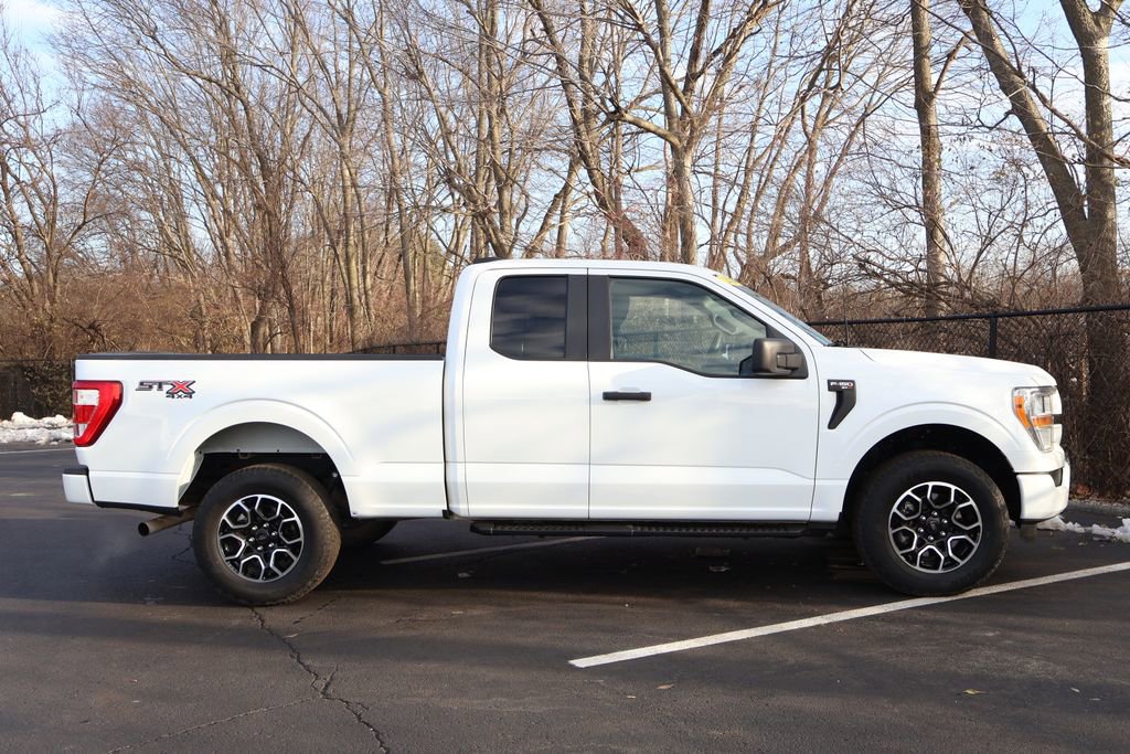 Used 2022 Ford F150 XL w/ STX Appearance Package image 9