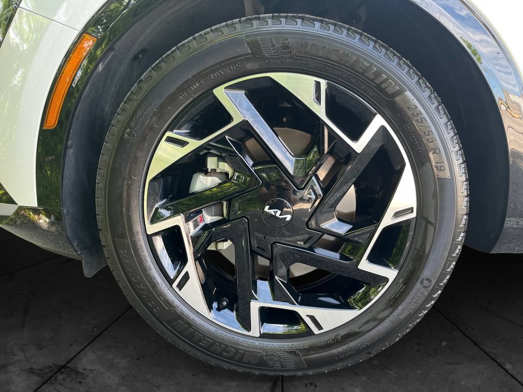 Used 2024 Kia Sportage SX FWD image 14
