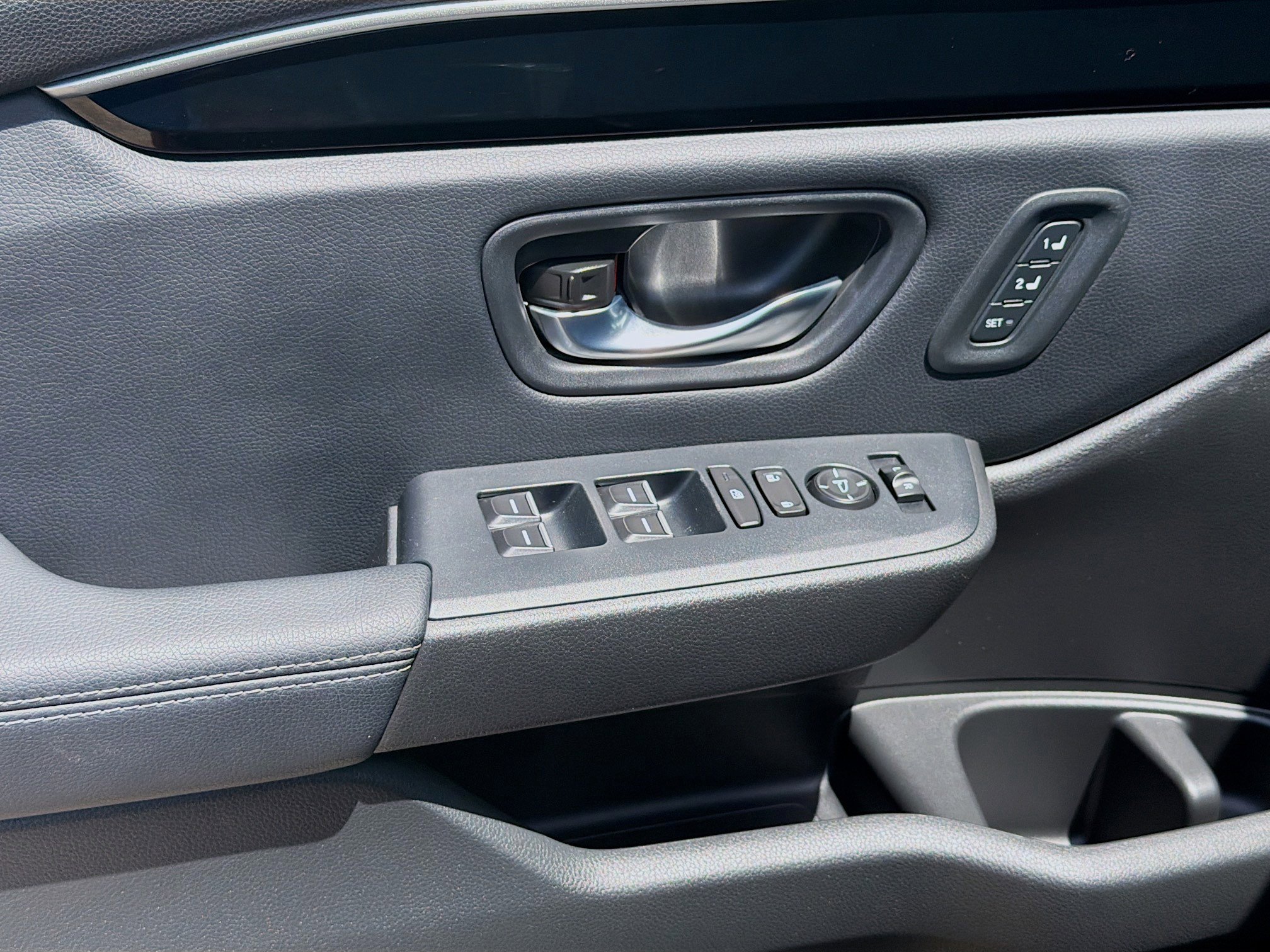 Used 2023 Honda Pilot Touring image 17