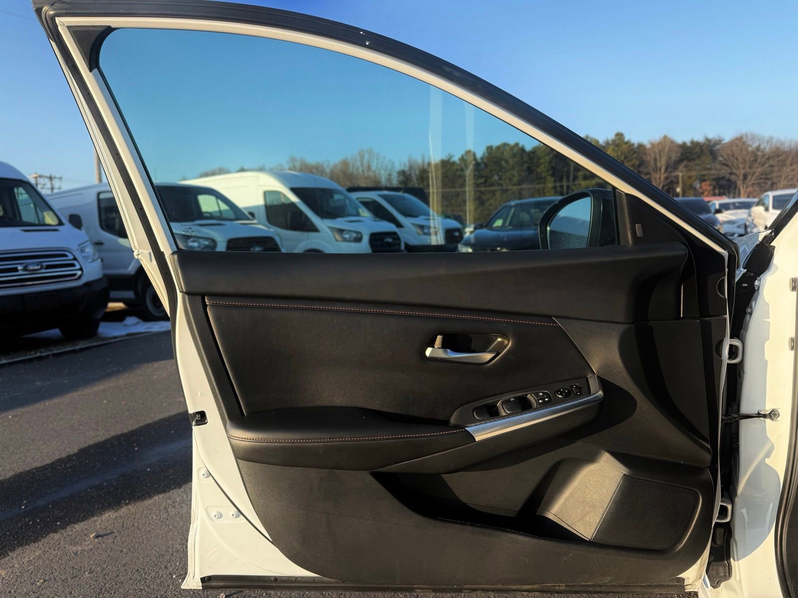 Used 2024 Nissan Sentra SR FWD image 13