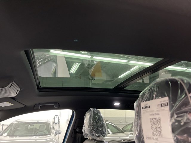 New 2025 Volkswagen Atlas Cross Sport SEL Premium R-Line image 20