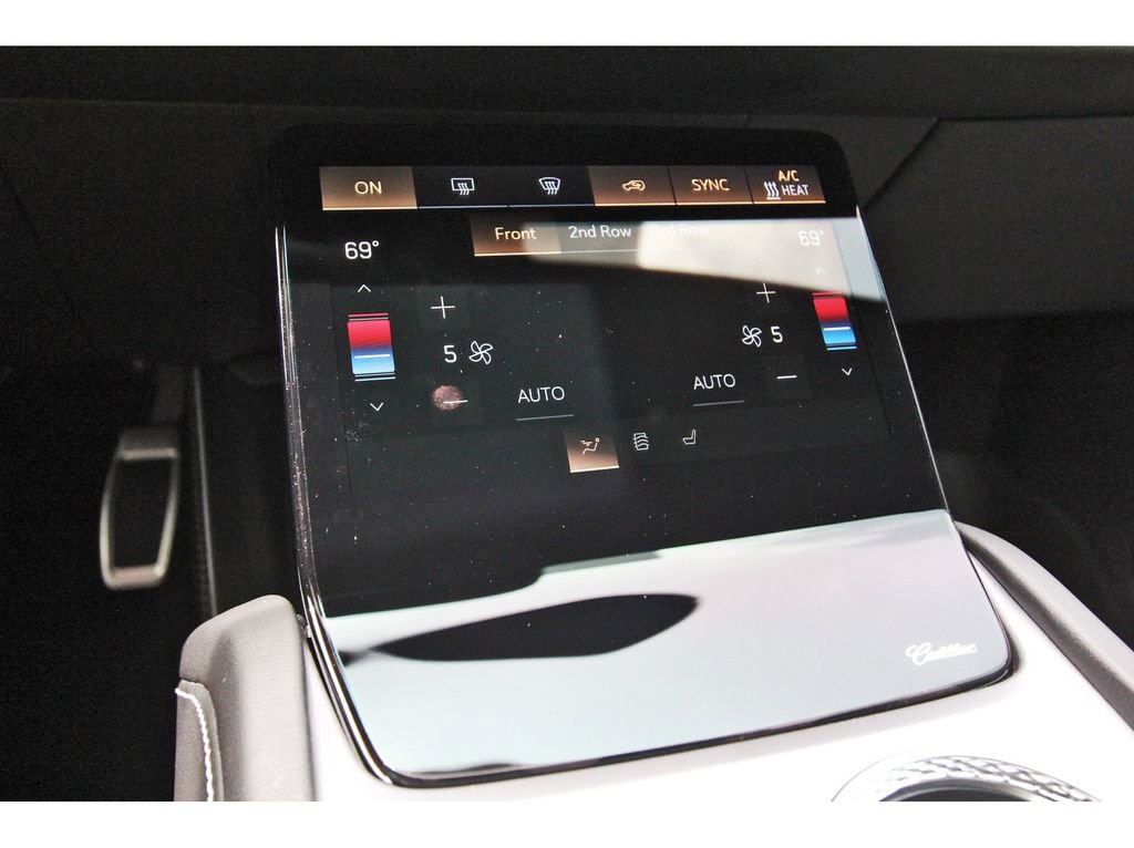 New 2026 Cadillac Vistiq Sport image 19