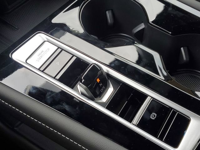 New 2026 Volkswagen Atlas Cross Sport SE FWD image 31
