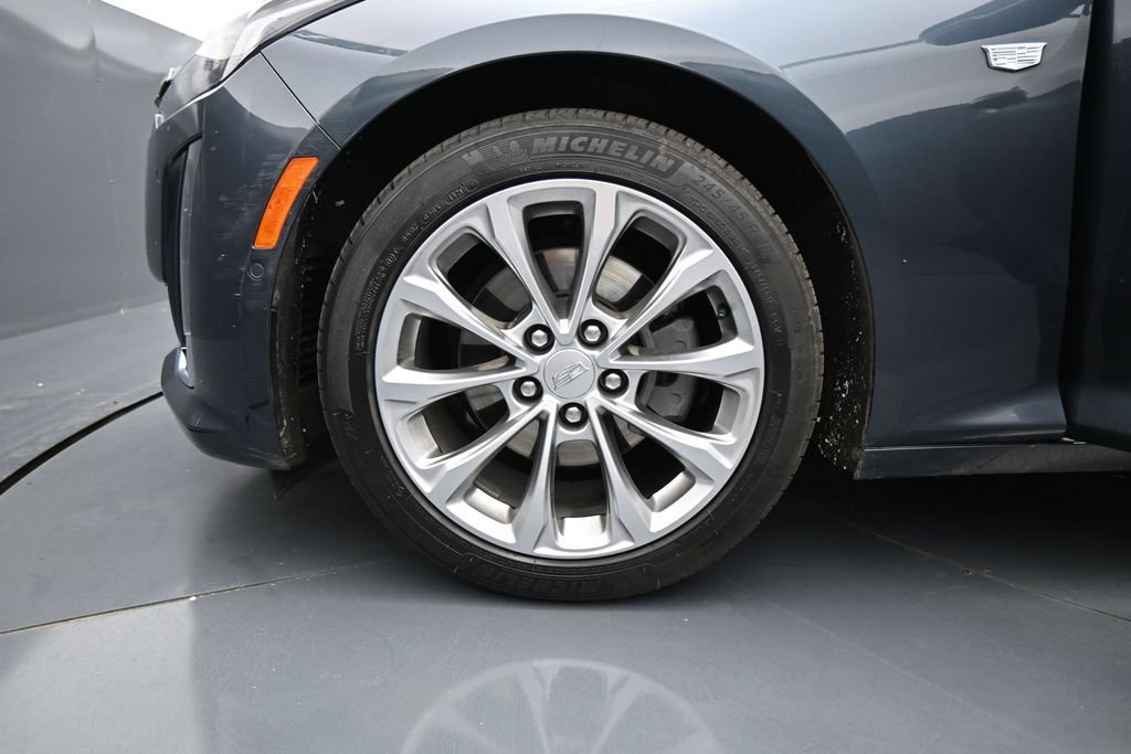Used 2022 Cadillac CT5 Premium Luxury w/ Parking Package AWD/4WD image 31