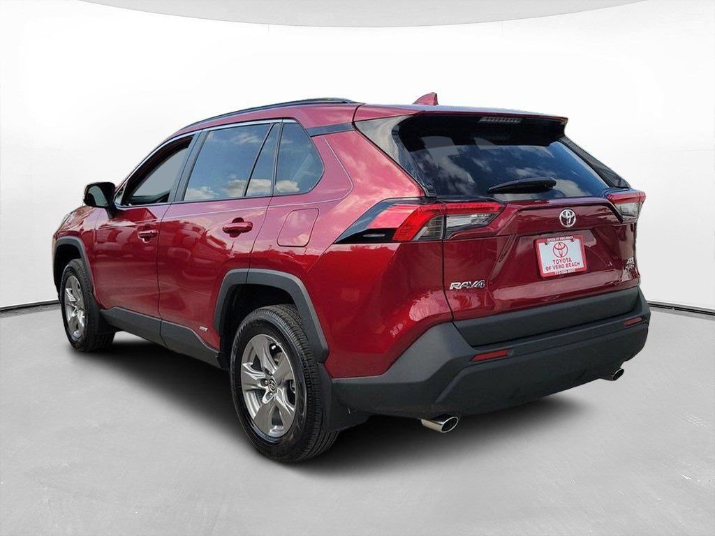 Certified 2025 Toyota RAV4 XLE w/ Convenience Package AWD/4WD image 6