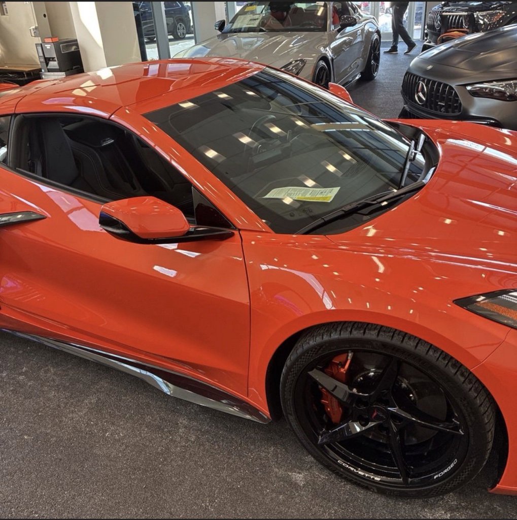 Used 2025 Chevrolet Corvette E-Ray w/ ZER Performance Package image 2