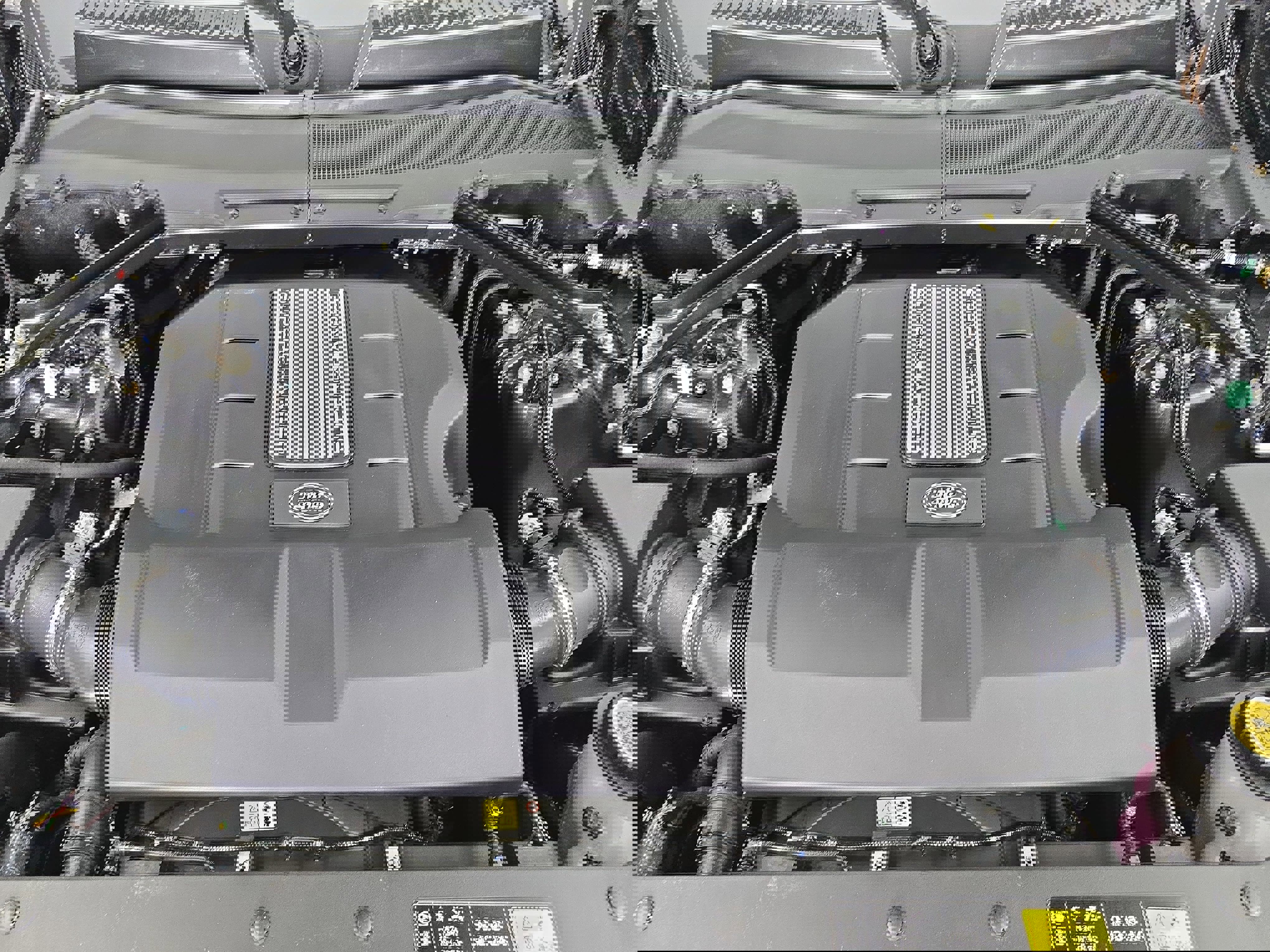 Certified 2025 Land Rover Defender 110 V8 image 30