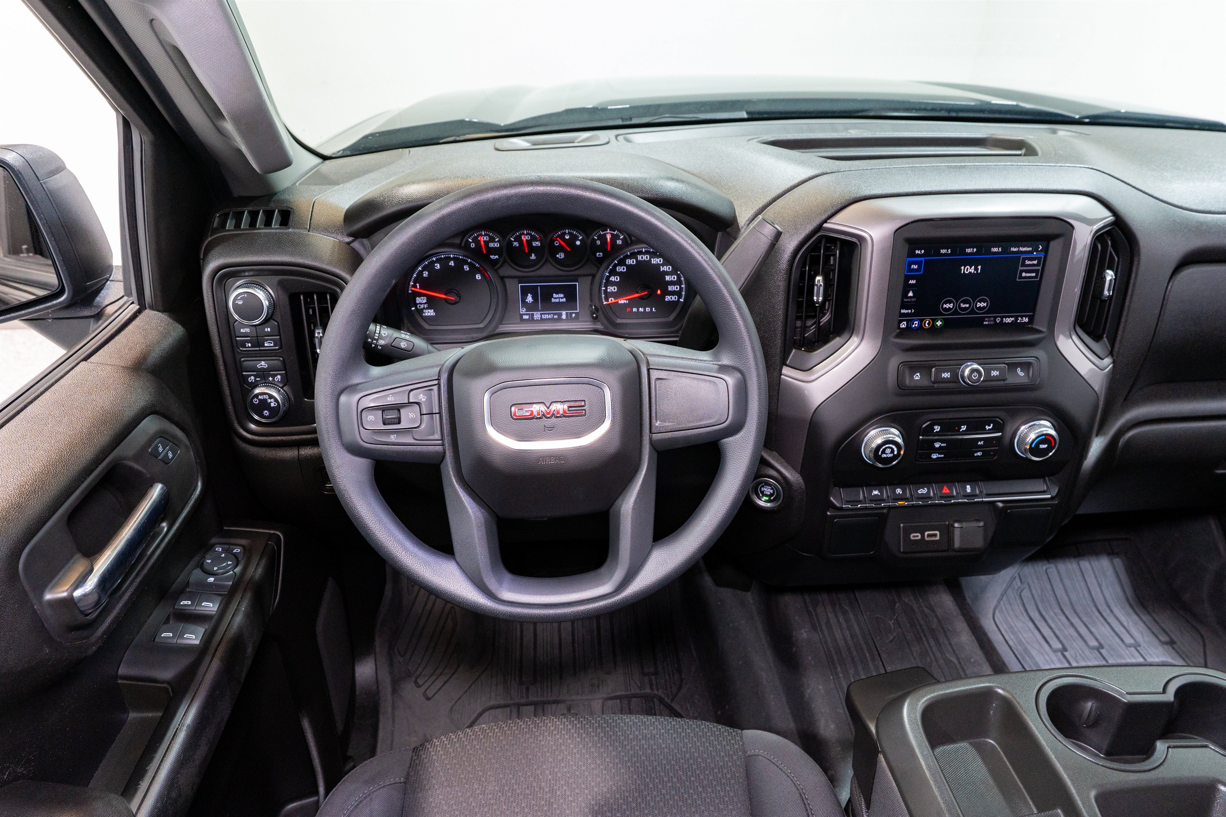 Used 2024 GMC Sierra 1500 Pro w/ Graphite Edition AWD/4WD image 12