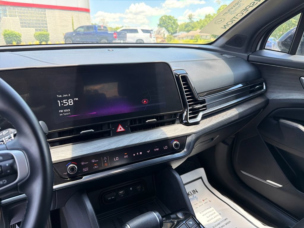 Used 2024 Kia Sportage X-Line w/ X-Line Premium Package AWD/4WD image 17
