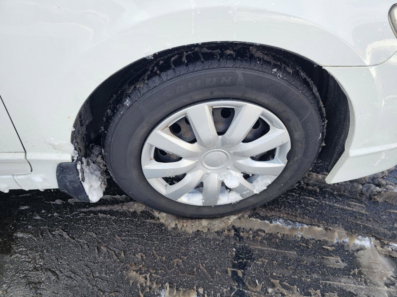 Used 2011 Honda Civic DX-VP image 15