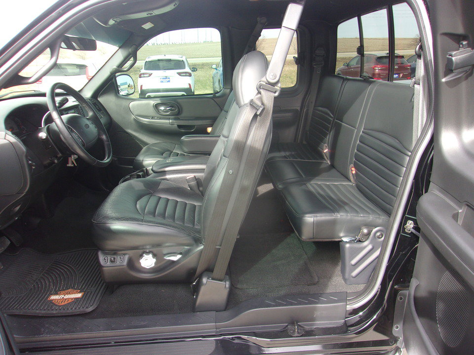 Used 2000 Ford F150 Harley-Davidson image 12